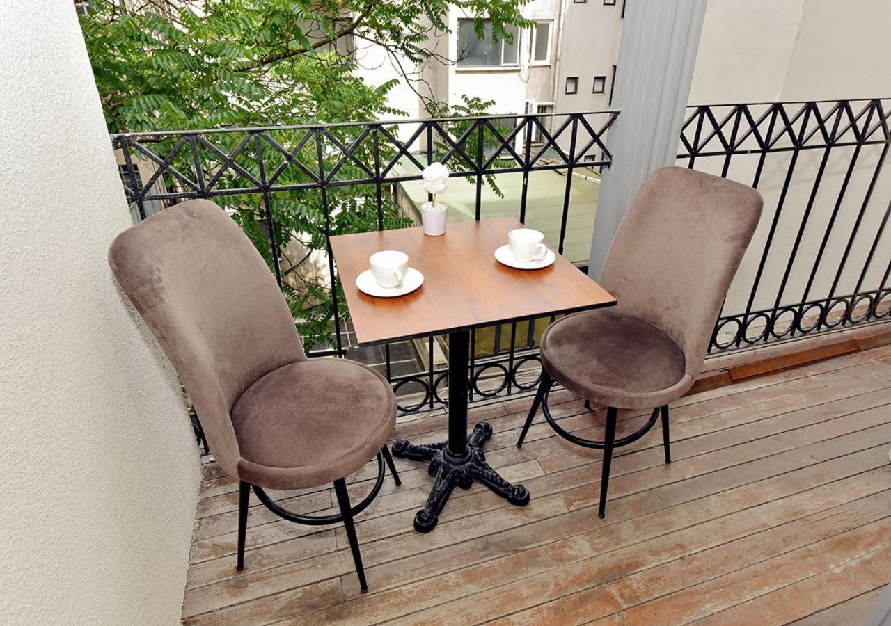 Royal Garden Suite And Hotel Istanbul Eksteriør bilde