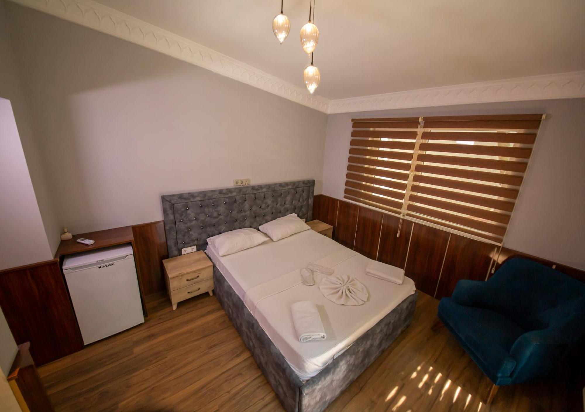 Royal Garden Suite And Hotel Istanbul Eksteriør bilde