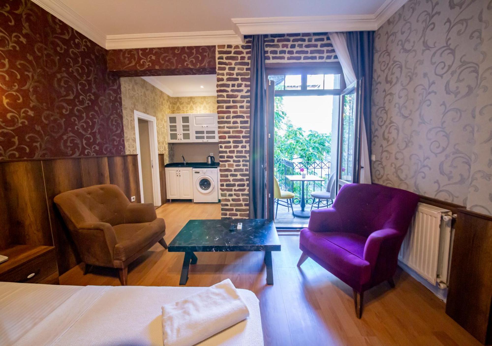 Royal Garden Suite And Hotel Istanbul Eksteriør bilde