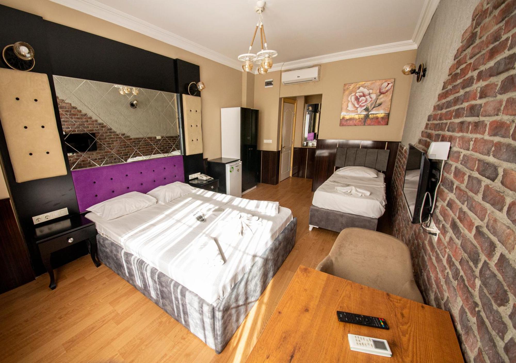 Royal Garden Suite And Hotel Istanbul Eksteriør bilde