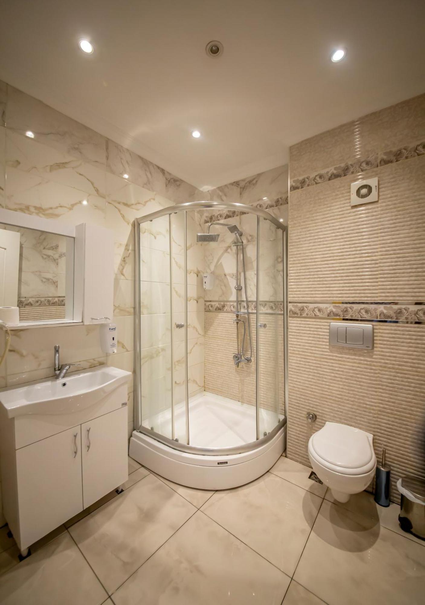 Royal Garden Suite And Hotel Istanbul Eksteriør bilde